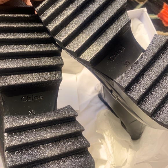 Chloe Rain Boot - Picture 9 of 9